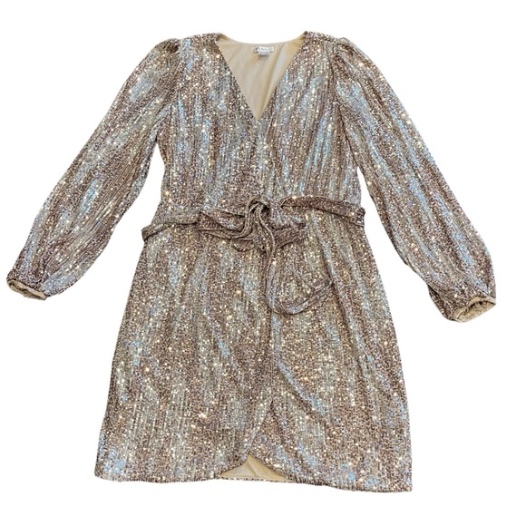 Venus Beige Sequin Cocktail Dress Faux Wrap Tan Metallic V-Neck Balloon Sleeves - Picture 9 of 17